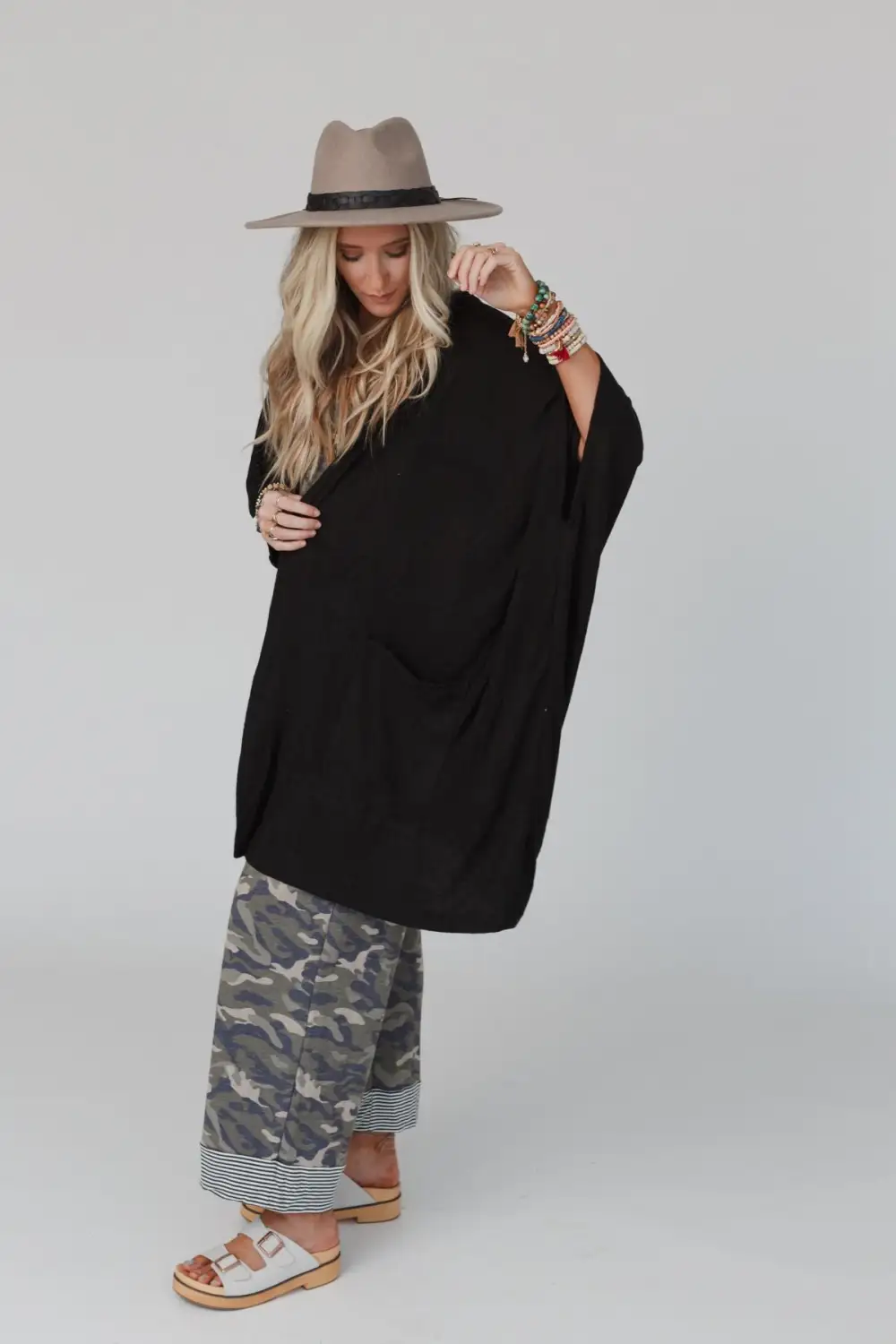 Boho Essential Hooded Ribbed Sweater - Black