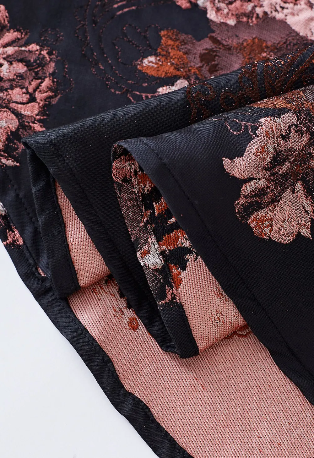 BEWITCHING PEONY JACQUARD FLARE SKIRT IN BLACK