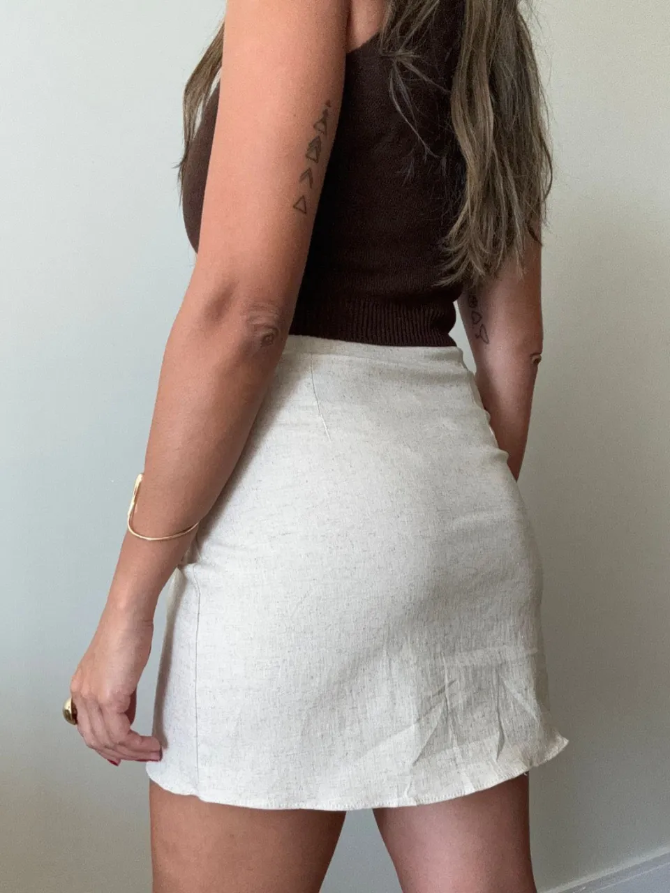 Short Linen Skirt With Tie