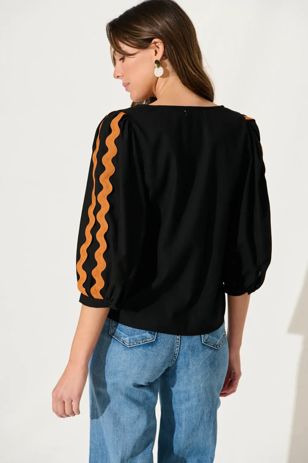 Juliet Top In Black Ric Rac Cotton Linen