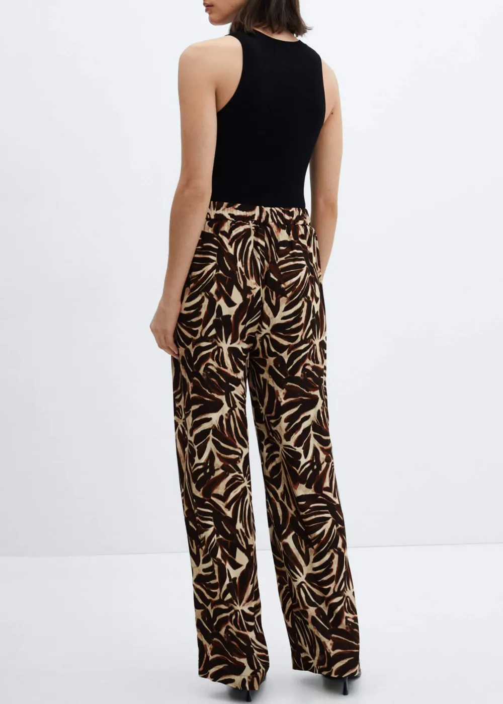 Flowy printed pants