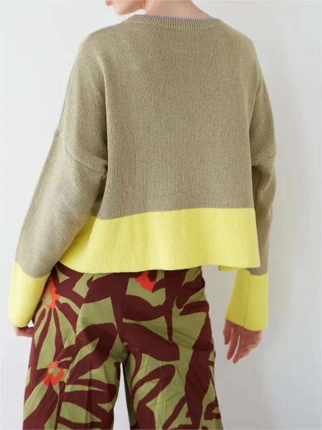 KHAKI CARAVAN SWEATER