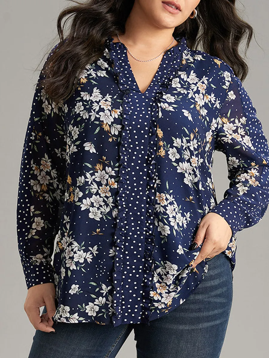 Elegant senior floral long-sleeved shirt