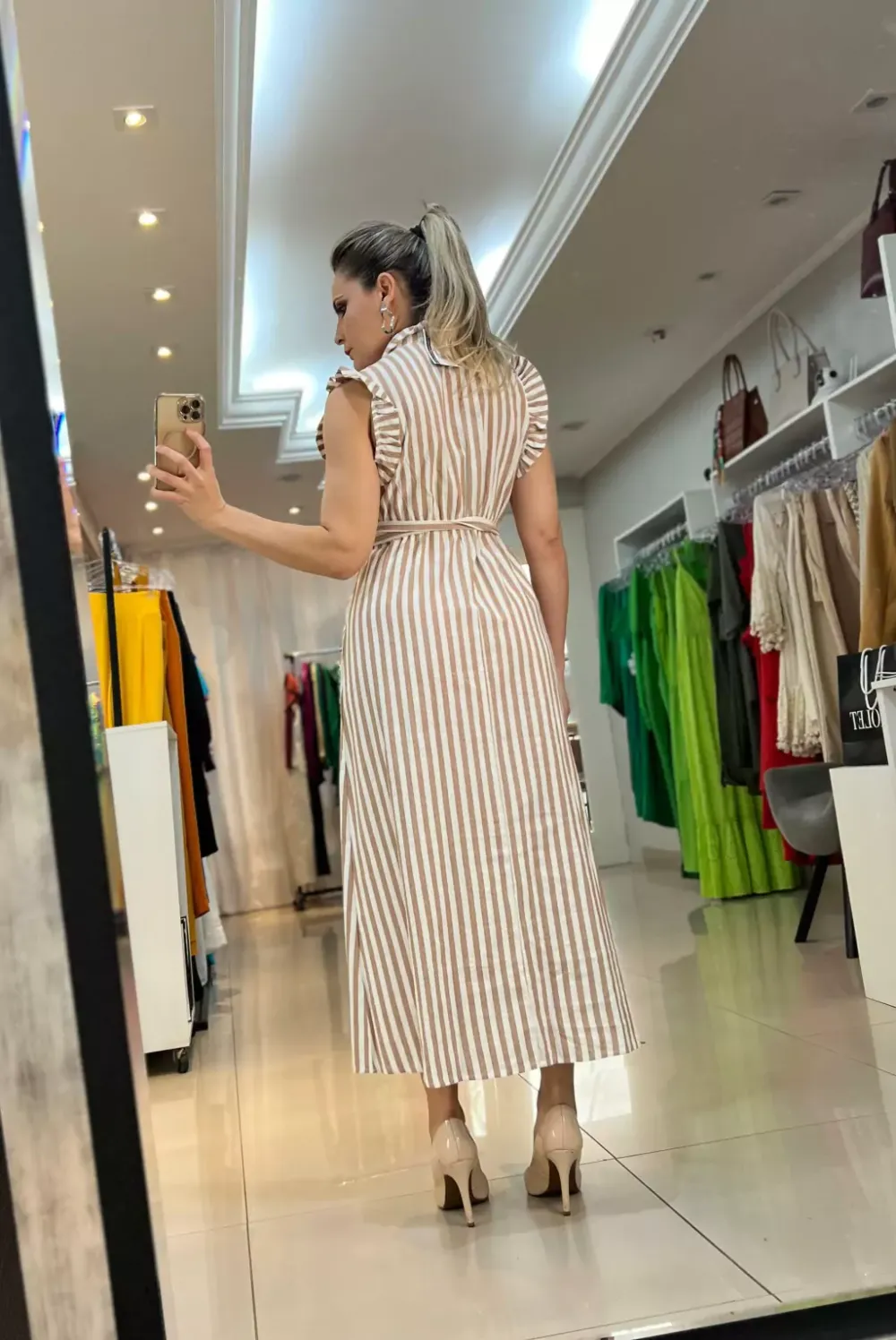 Elegant and stylish casual midi dress