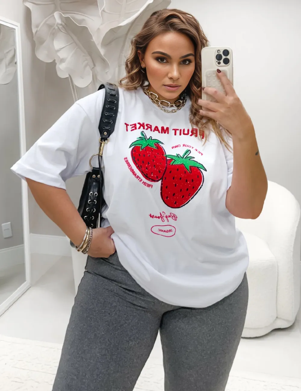 Strawberry T-shirt - Planet Charm