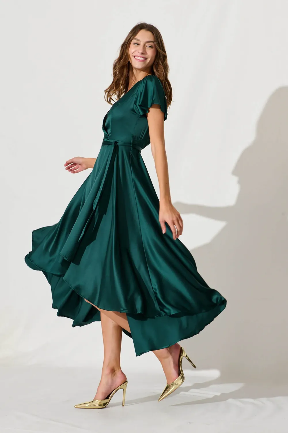 Loulou Maxi Dress In Emerald Satin