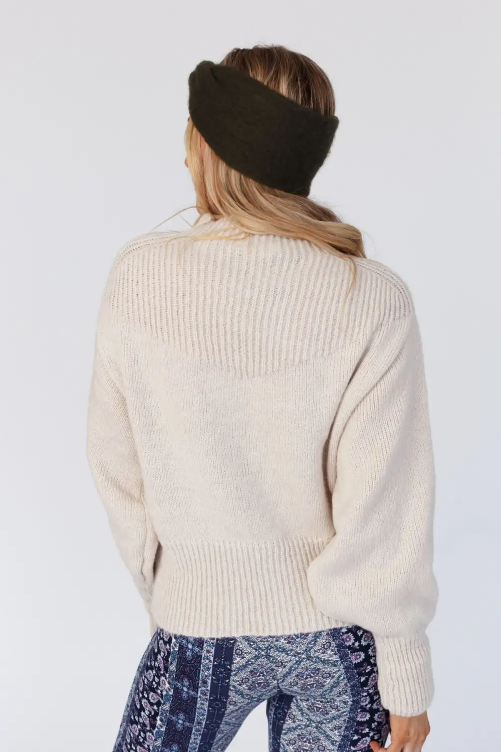 At The Orchard Balloon Sleeve Sweater - Beige