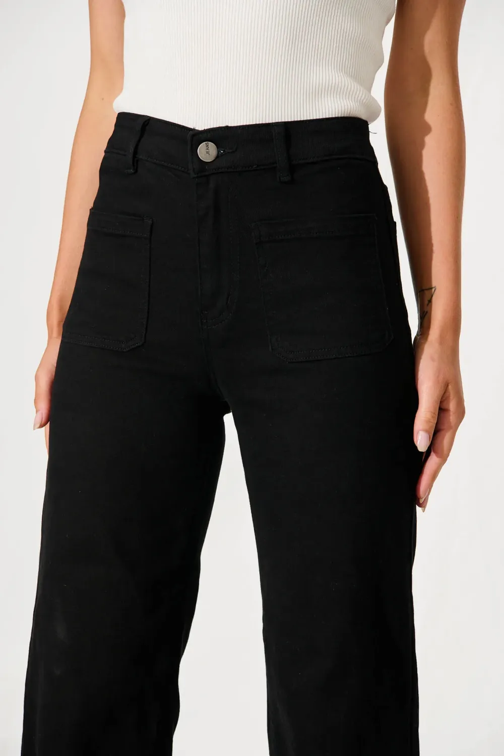 Juan High Rise Wide Leg Jean In Black Denim