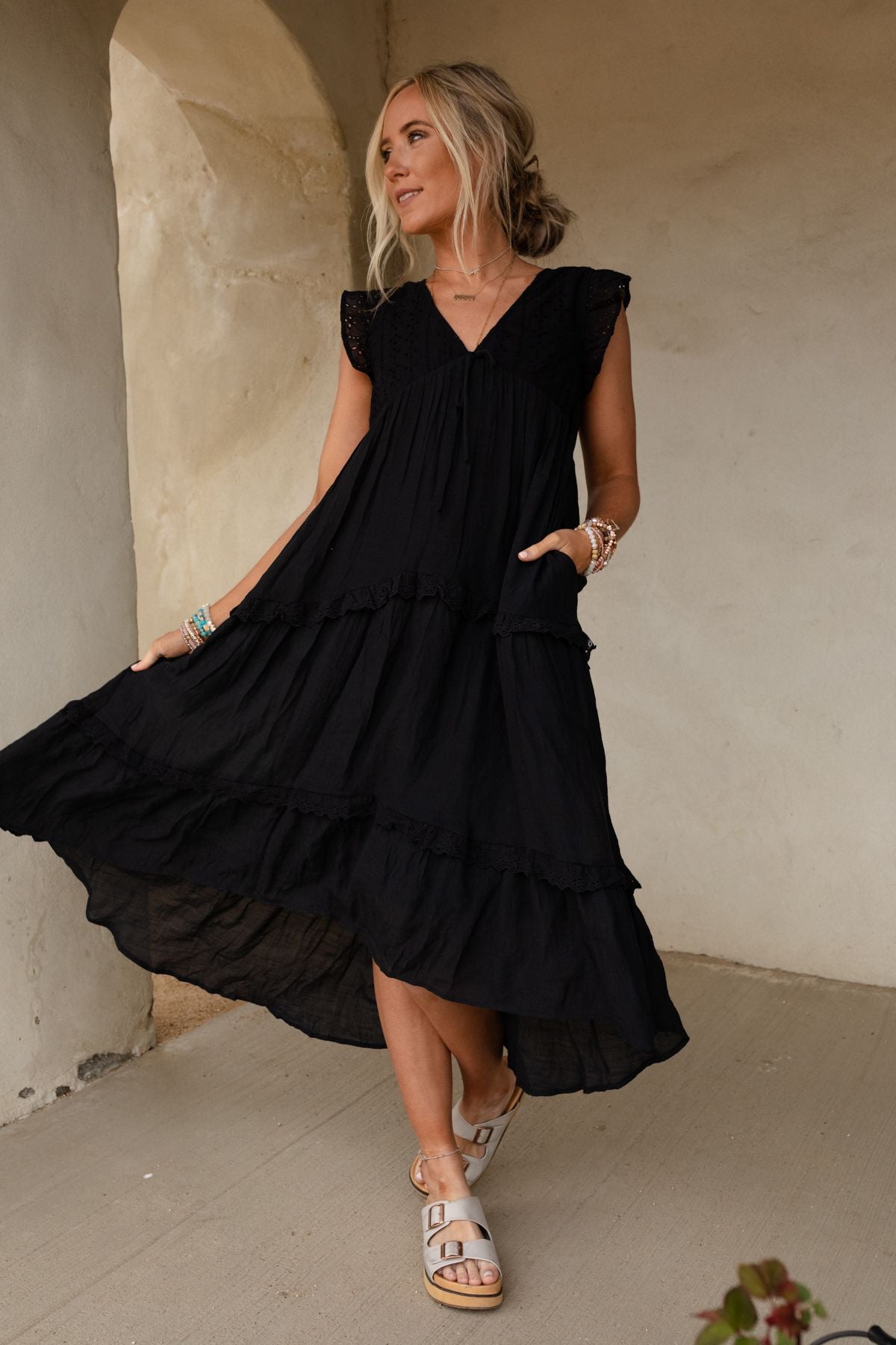 Mina Tiered Scallop Edge Maxi Dress - Black