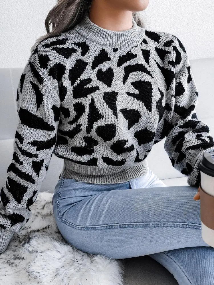 Women's Sweaters Leopard-Print Knitted Cropped Sweater