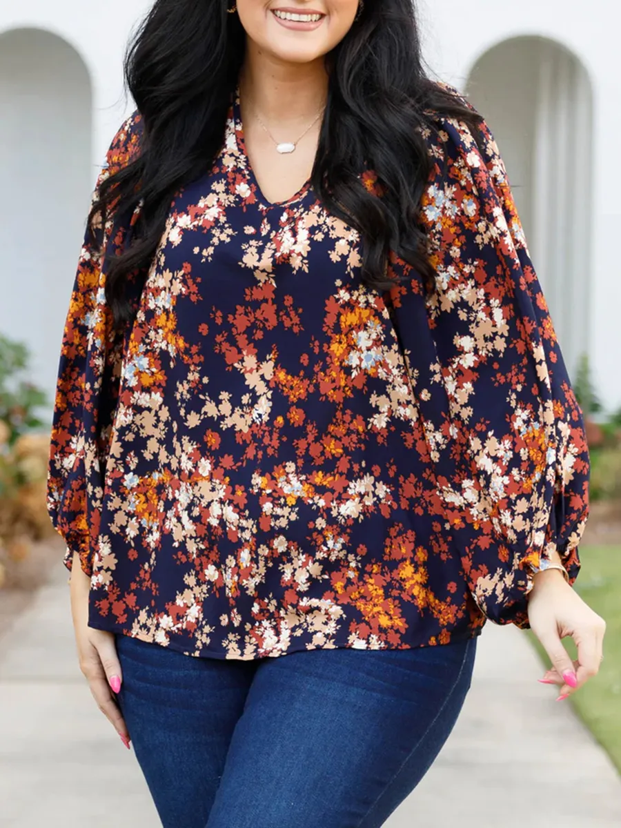 Floral pattern V-neck lantern sleeve shirt