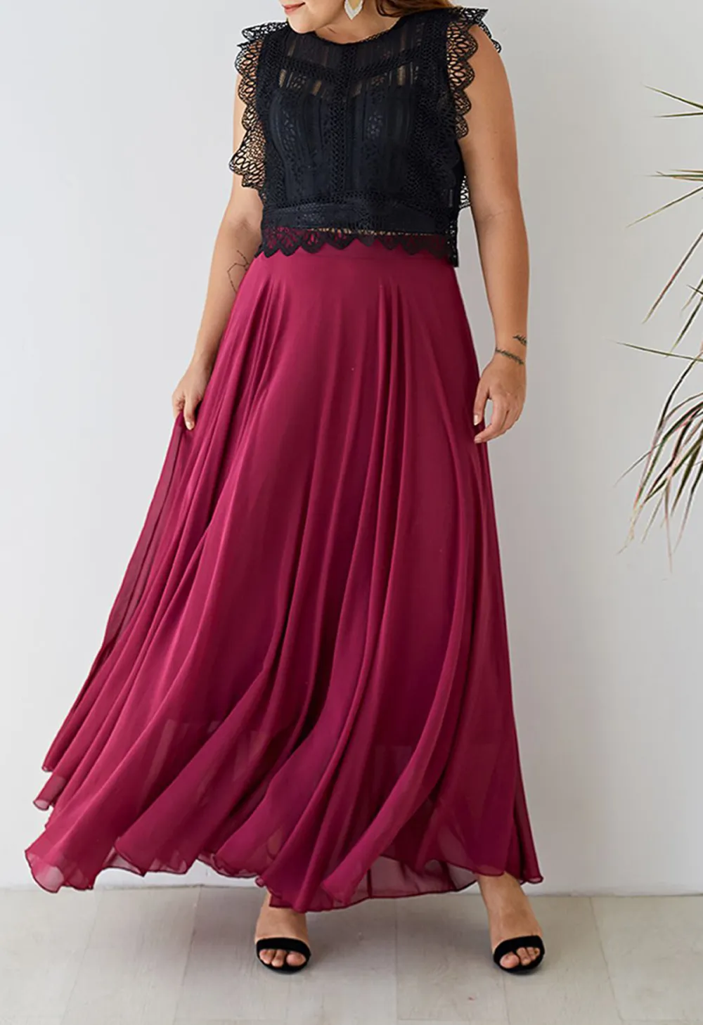 TIMELESS FAVORITE CHIFFON MAXI SKIRT IN WINE