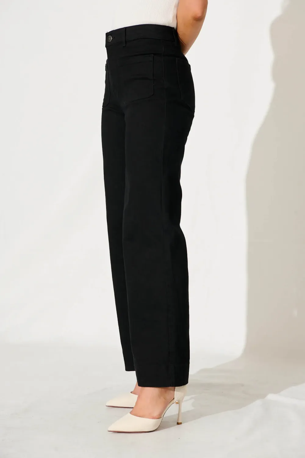 Juan High Rise Wide Leg Jean In Black Denim