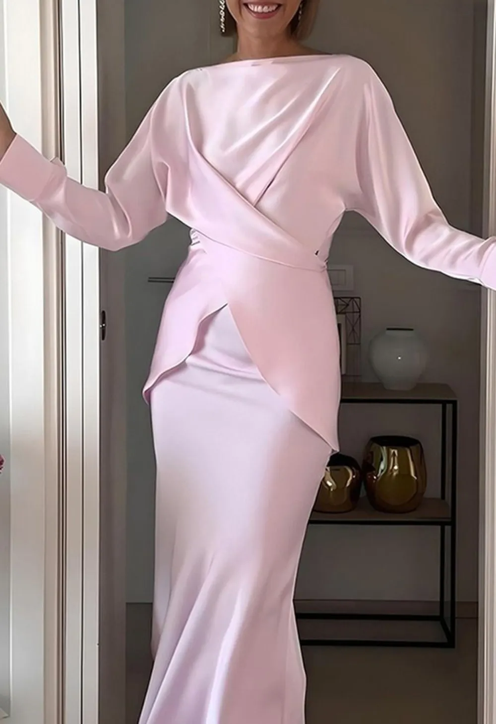 BOAT NECK CRISSCROSS WAIST SATIN TOP IN PINK