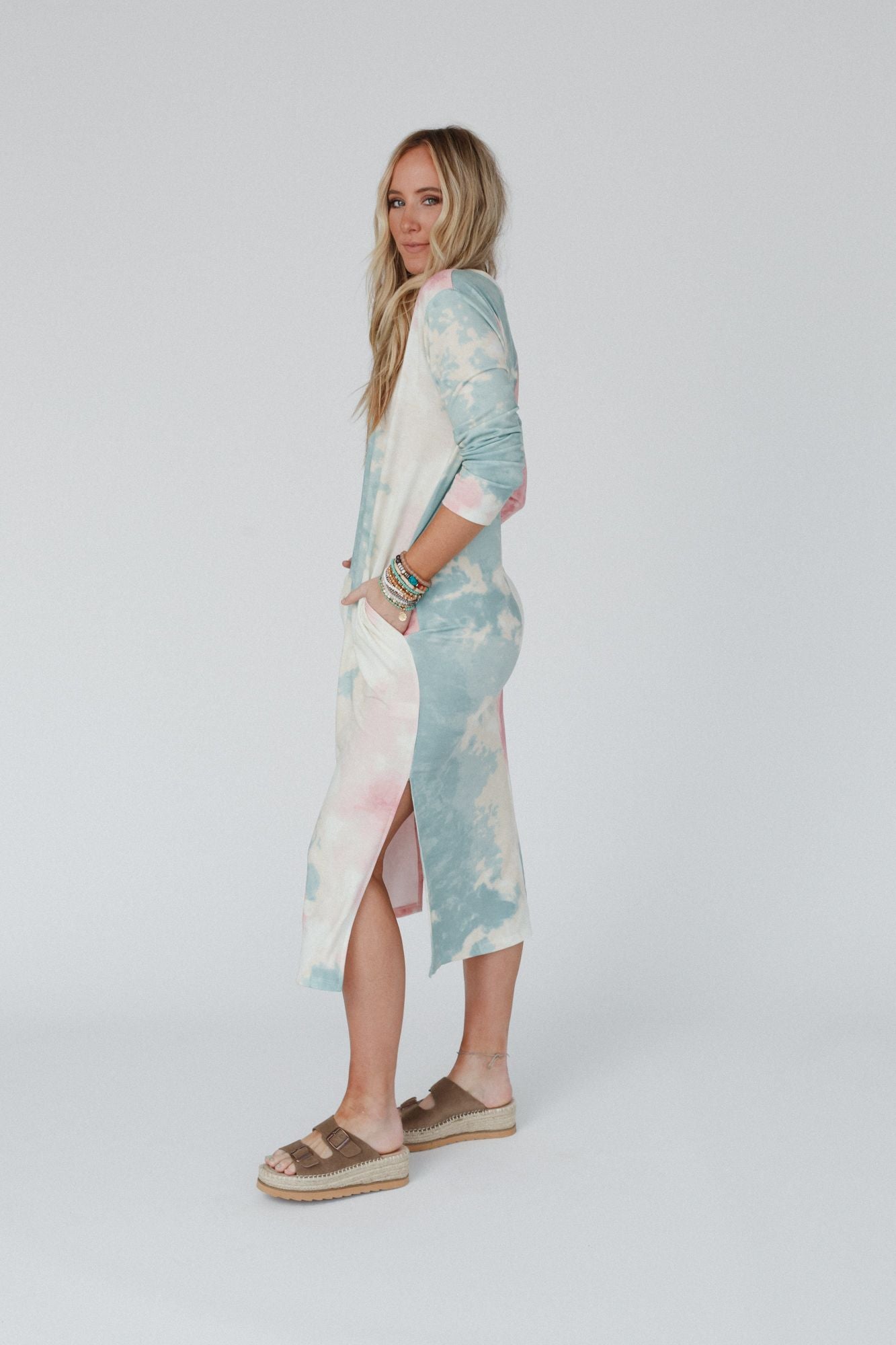 Soul Shine Pocketed Tie Dye Midi Dress - Sage