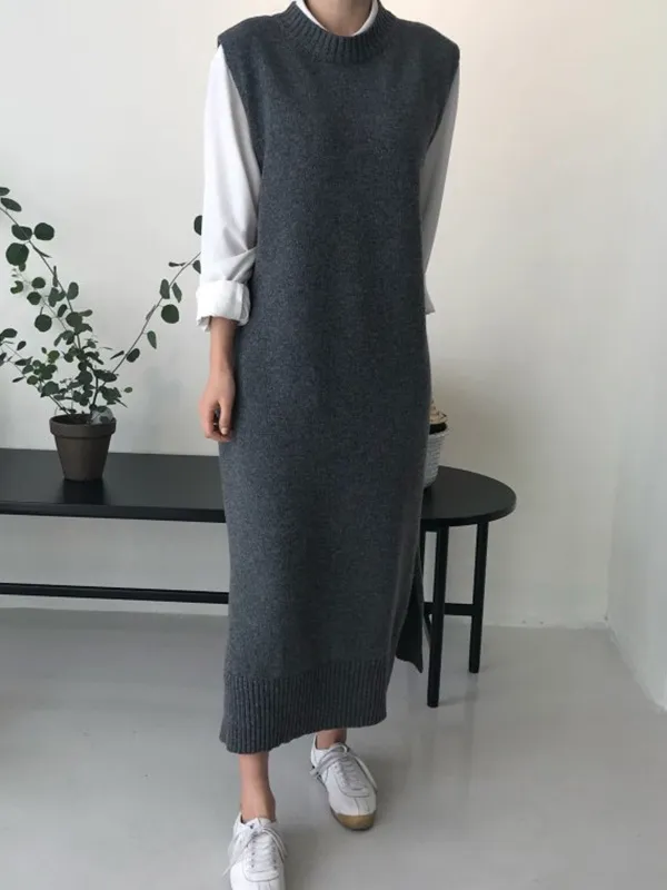 Urban Loose Sleeveless Solid Color Round-Neck Midi Dresses Sweater Dresses