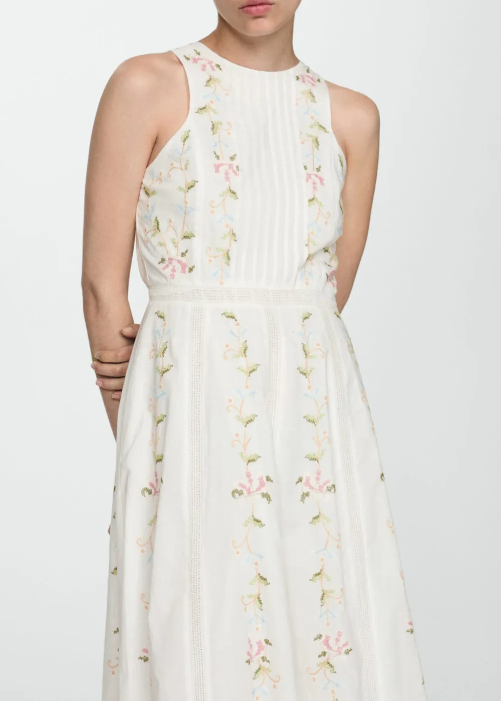 Embroidered cotton dress