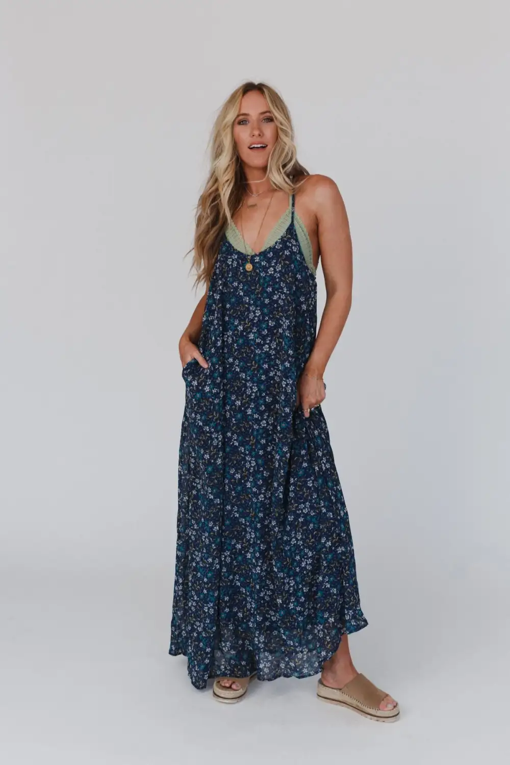 Oasis Pocket Maxi Dress - Navy Floral