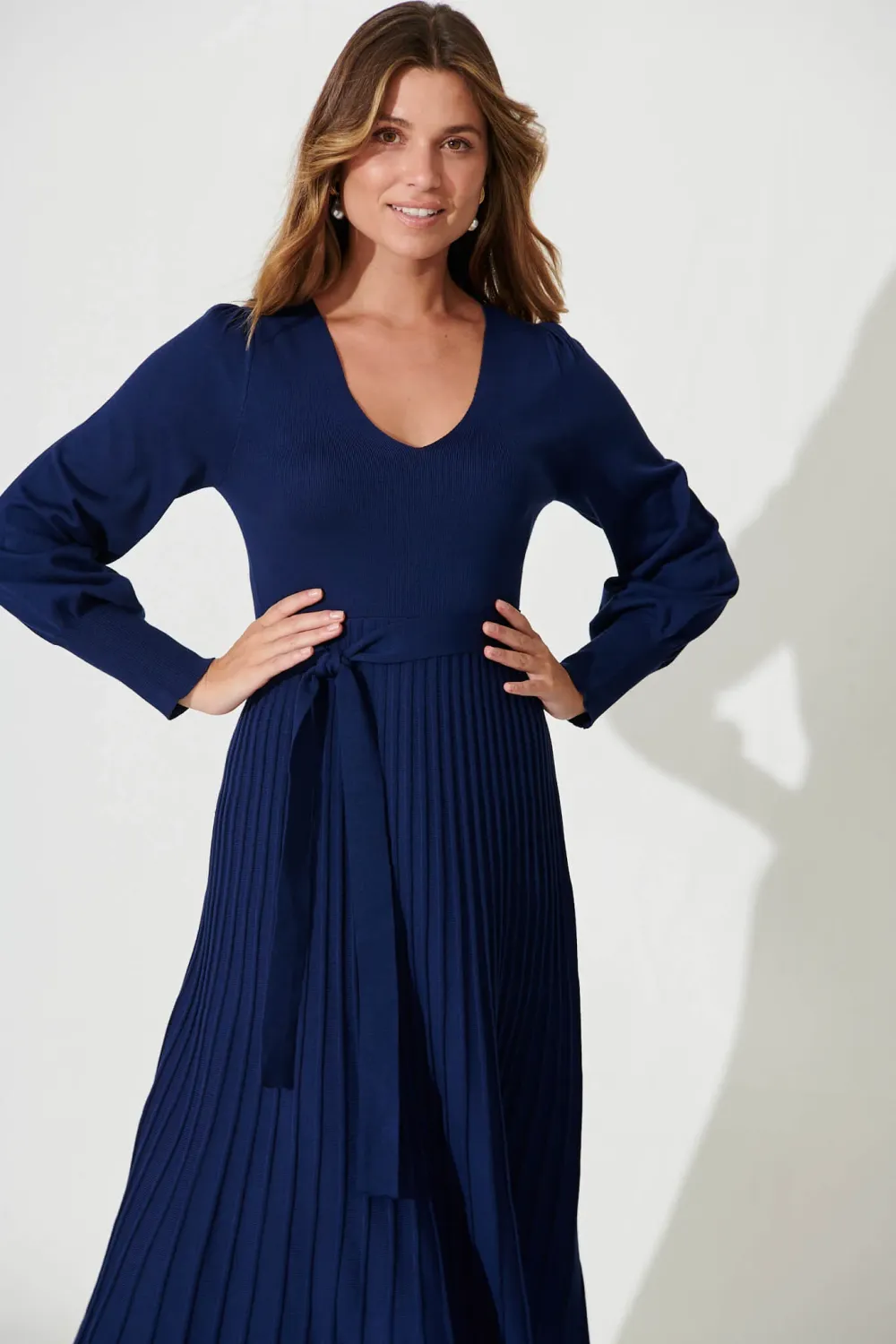 Albi Midi Knit Dress In Navy Cotton Blend