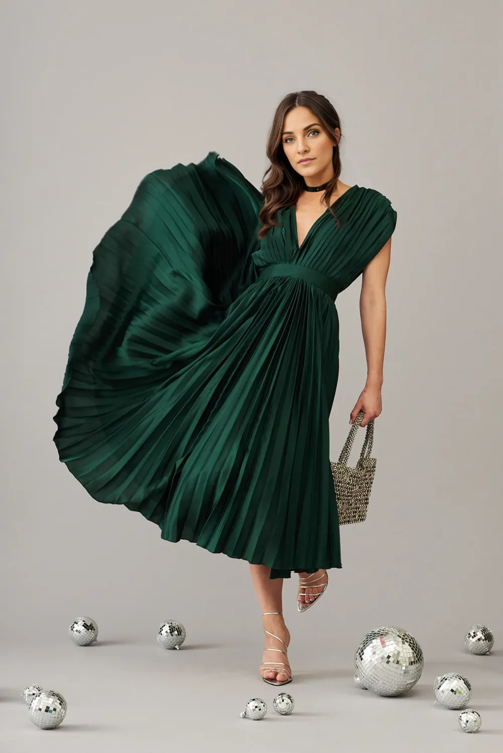 Anetta Midi Dress In Pleated Emerald Satin