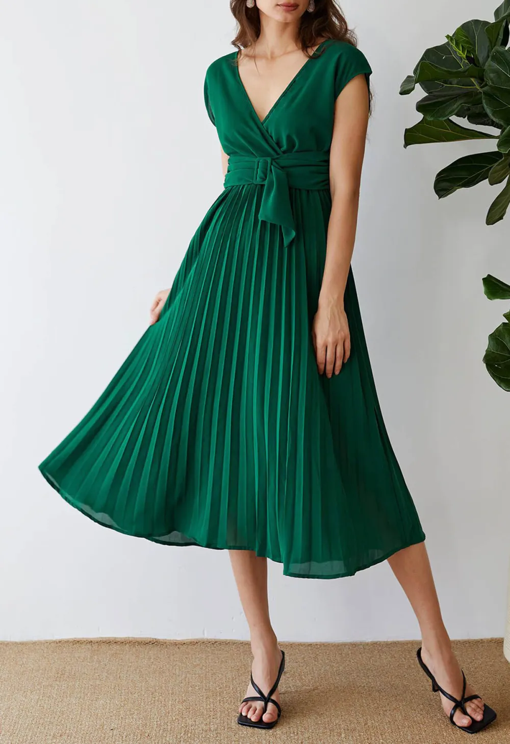 SASH ADORNED PLEATED WRAP SLEEVELESS DRESS IN GREEN