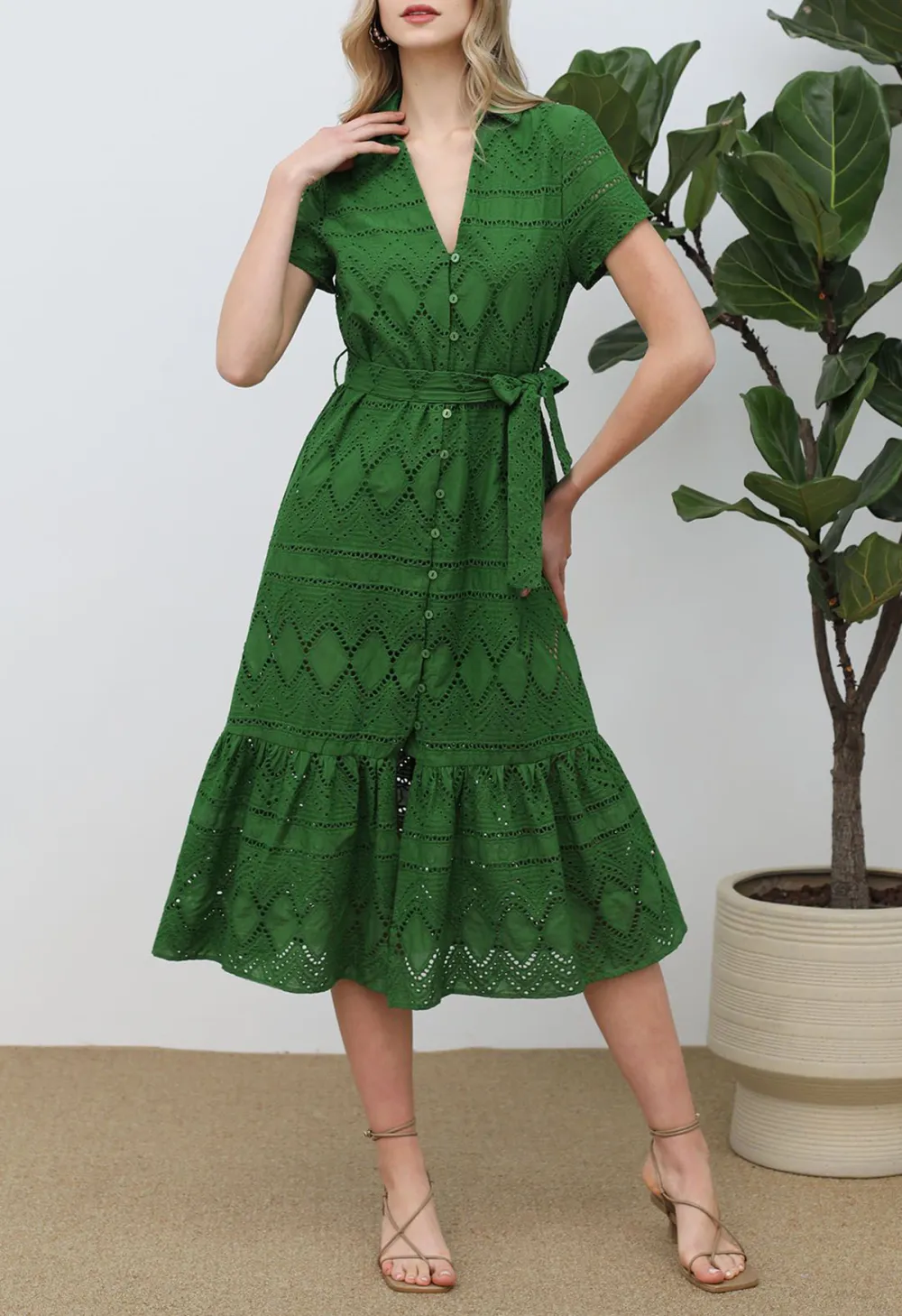 GREENERY IN SPRING EMBROIDERED EYELET FRILLING DRESS