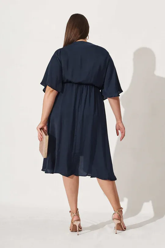 Helsinki Dress in Navy