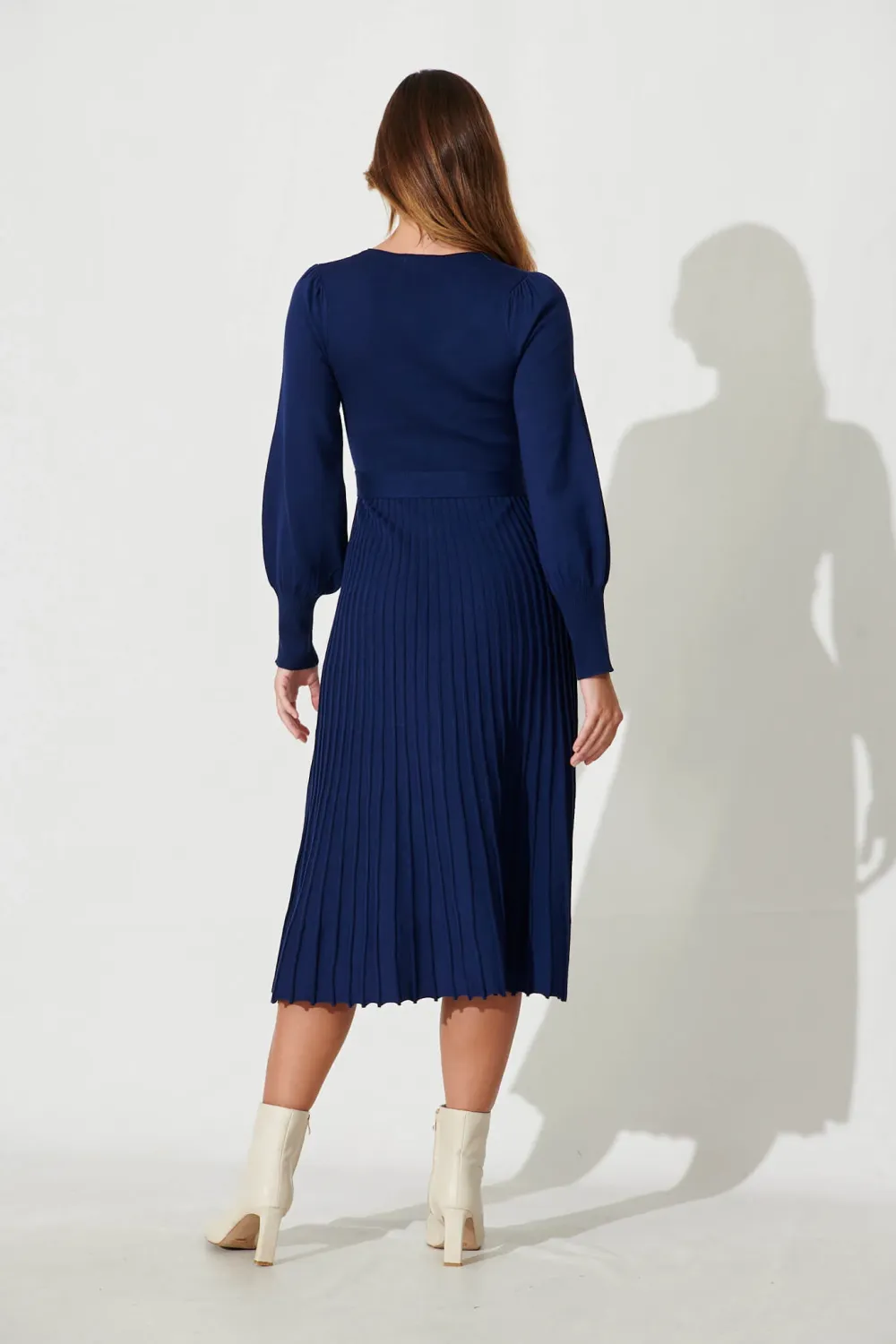 Albi Midi Knit Dress In Navy Cotton Blend