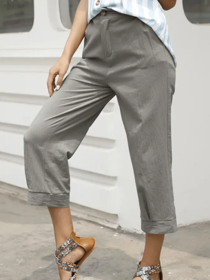 Women's Solid Medium Waist Capris