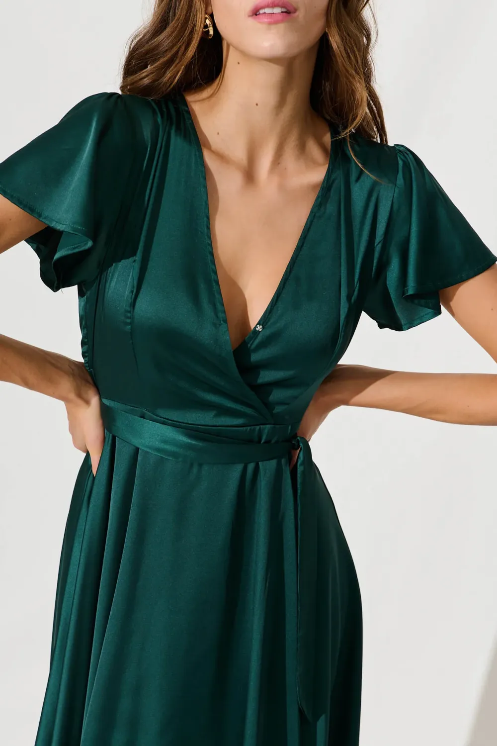 Loulou Maxi Dress In Emerald Satin