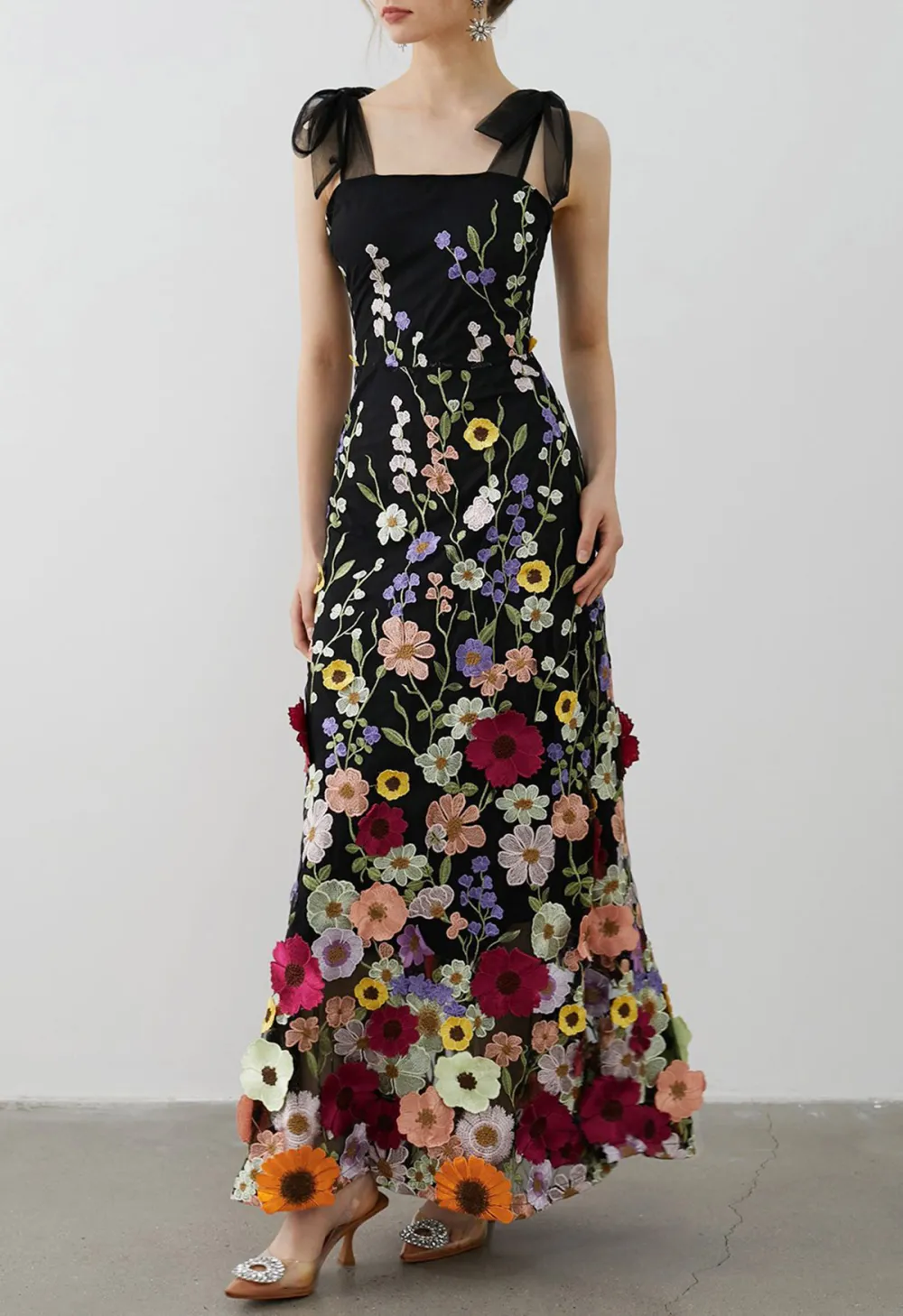 3D FLORAL APPLIQUE TIE-STRAP MESH TULLE MAXI DRESS IN BLACK