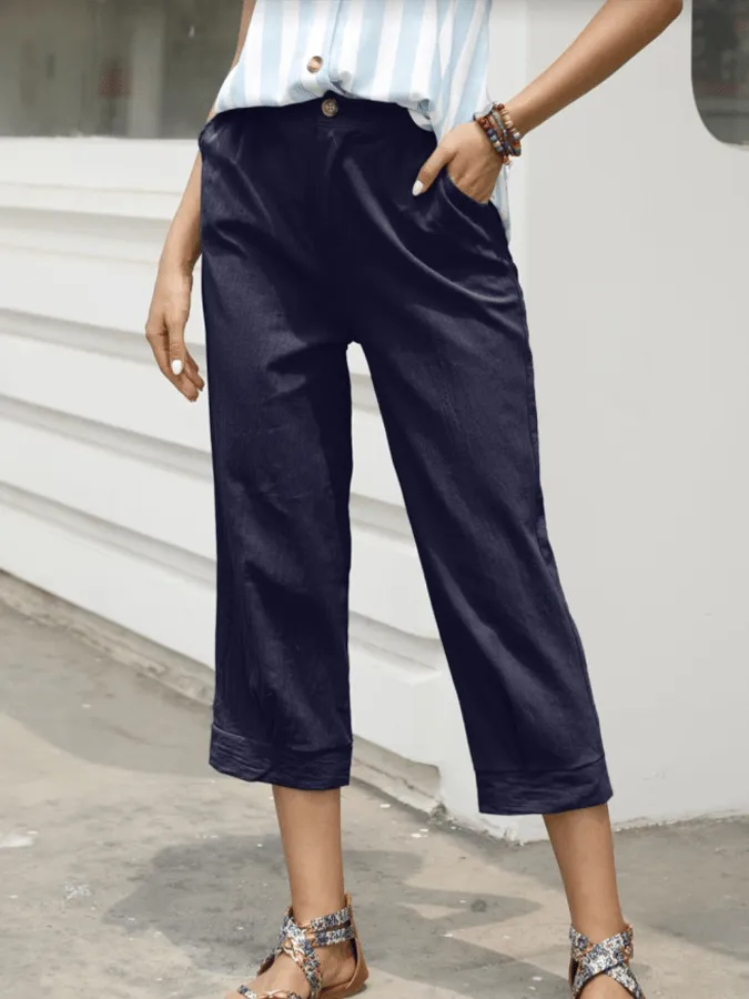 Women's Solid Medium Waist Capris