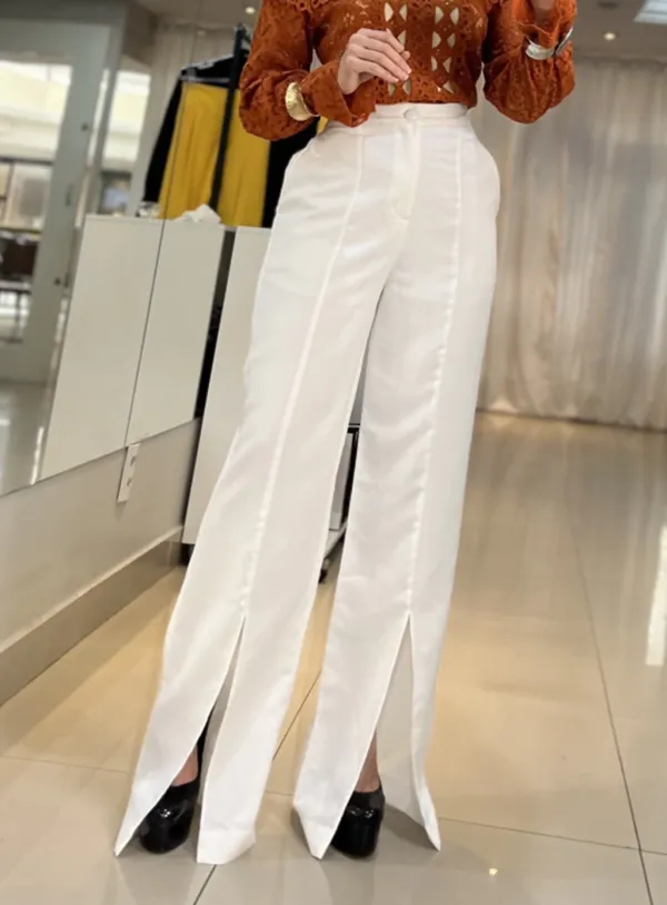 Elegant with modern slit trousers