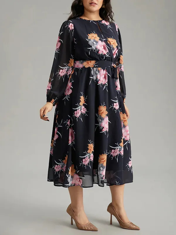 Plus size women's dress